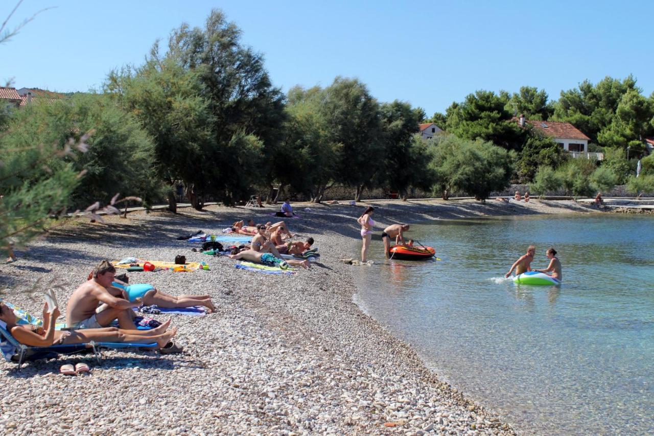 Apartments And Rooms With Parking Space Supetar, Brac - 5658 Extérieur photo