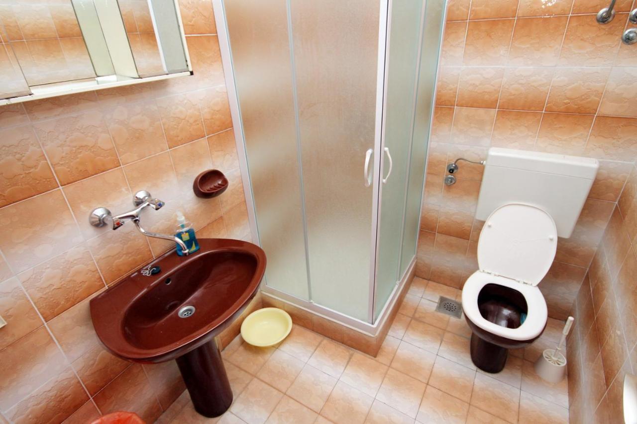 Apartments And Rooms With Parking Space Supetar, Brac - 5658 Extérieur photo