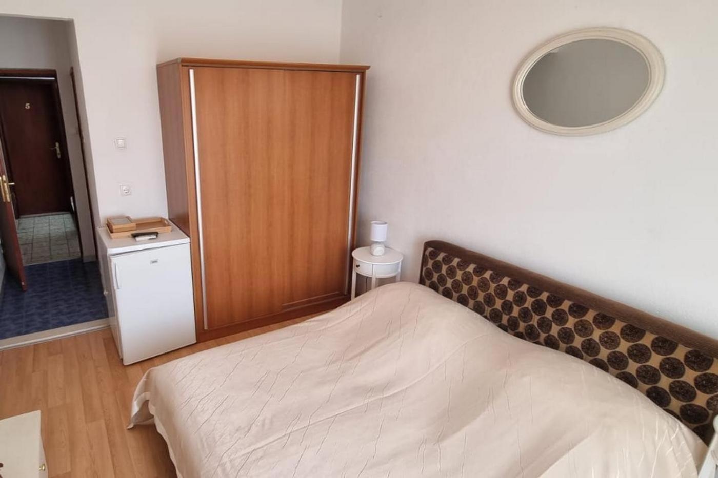 Apartments And Rooms With Parking Space Supetar, Brac - 5658 Chambre photo