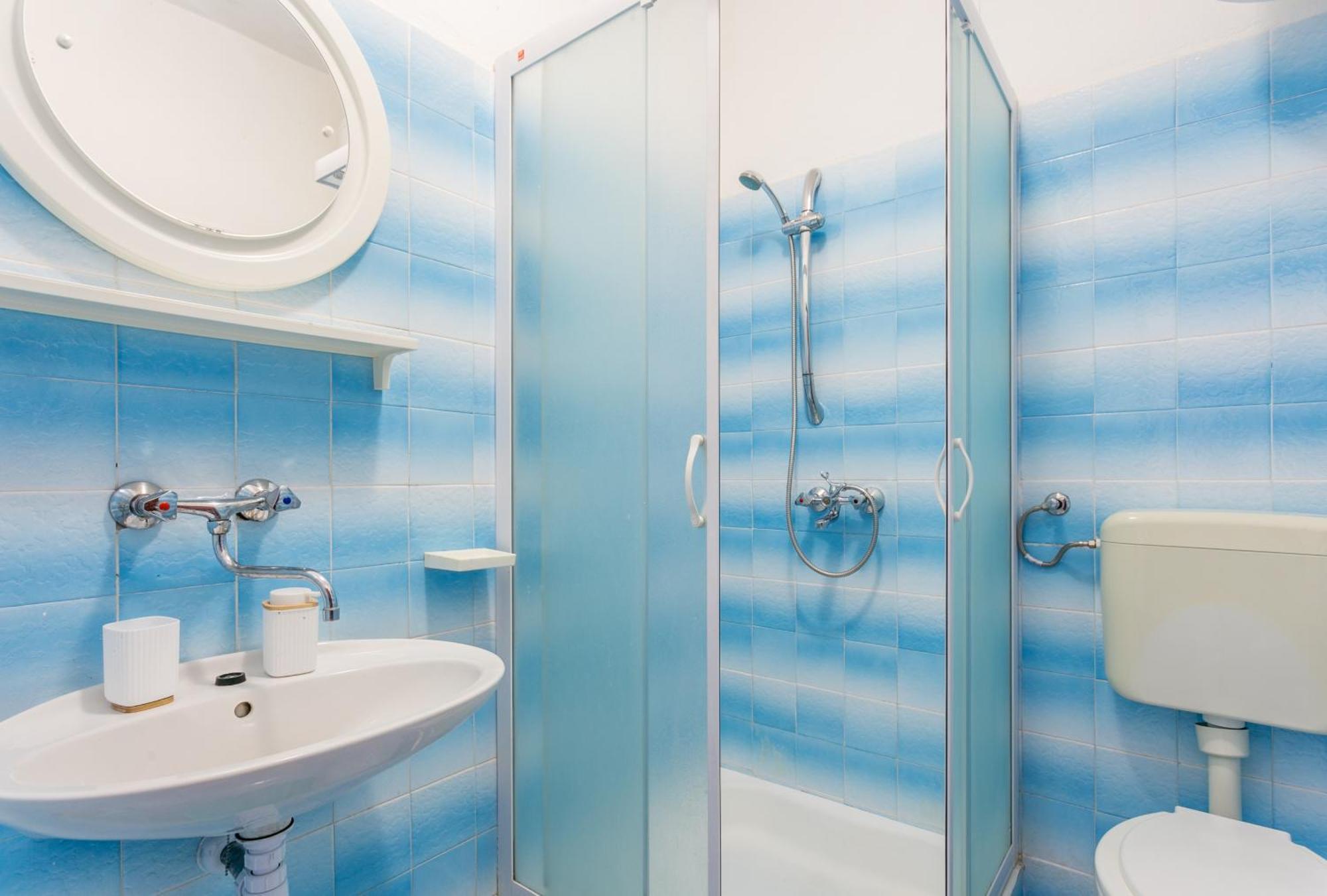 Apartments And Rooms With Parking Space Supetar, Brac - 5658 Extérieur photo
